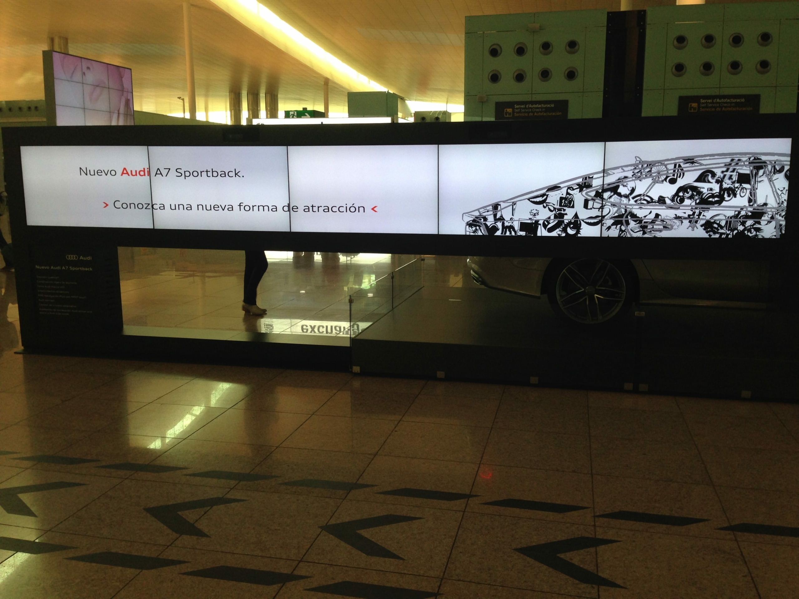 DigaliX con el nuevo Audi A7 Sportback en el Aeropuerto de Barcelona