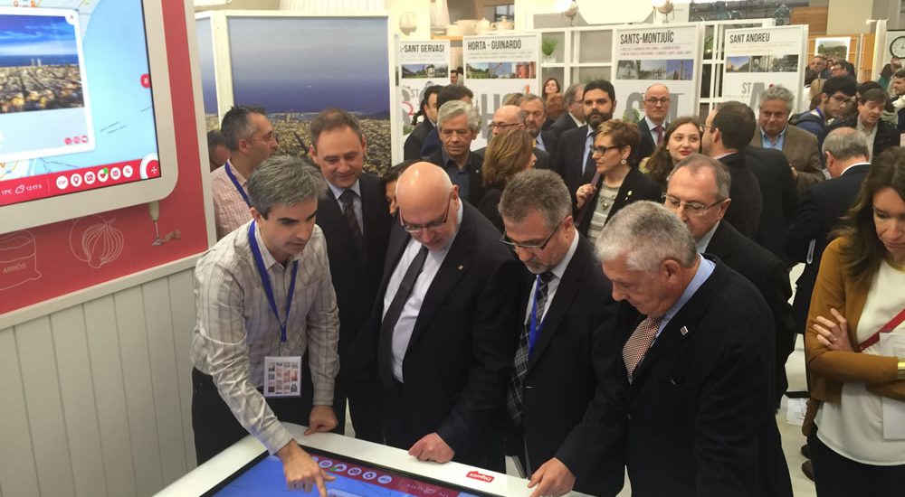 La nueva App “Interactive Tourism” para XTable, presentada en el stand del Ayuntamiento de Barcelona, en el Salón B-Travel.