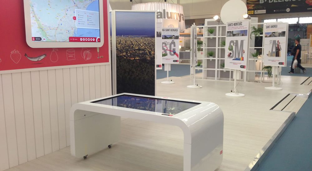 La nueva App “Interactive Tourism” para XTable, presentada en el stand del Ayuntamiento de Barcelona, en el Salón B-Travel.