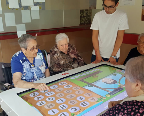 Presentamos en Healthio los resultados de una prueba piloto pionera en residencias para tercera edad