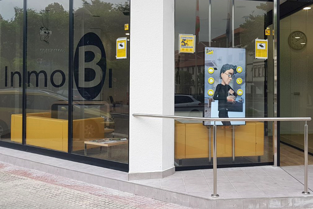 La empresa de real estate InmoBi Bilbao diseña una oficina interactiva con la participación de DigaliX