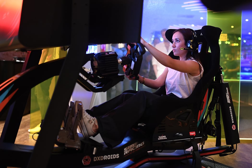 DigaliX y Casino Barcelona inauguran la primera sala de Simracing con simuladores profesionales