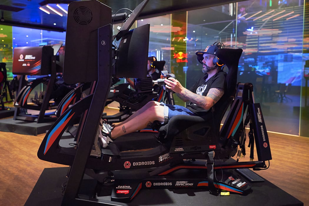 DigaliX y Casino Barcelona inauguran la primera sala de Simracing con simuladores profesionales